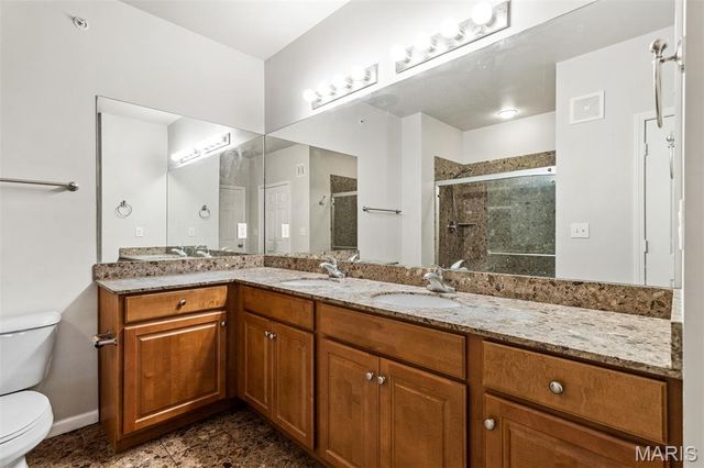 1270 Strassner Drive 3414, St Louis, MO 63144