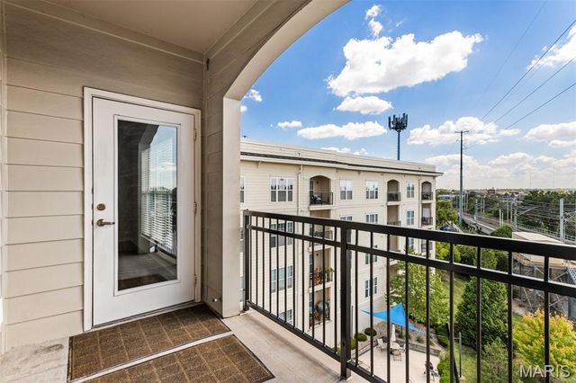 1270 Strassner Drive 3414, St Louis, MO 63144