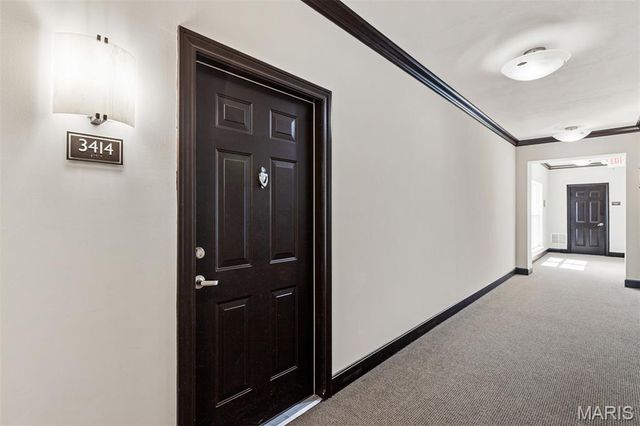 1270 Strassner Drive 3414, St Louis, MO 63144