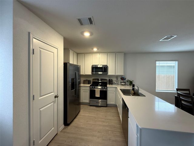 23420 Tiny Moons WAY, Elgin, TX 78621