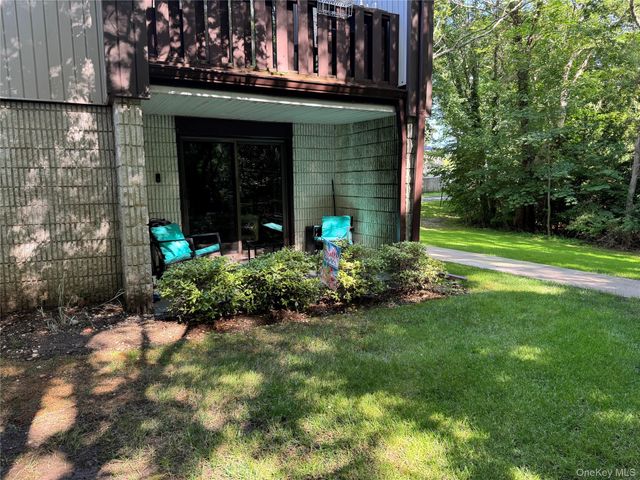 103 Richmond Boulevard 2A, Ronkonkoma, NY 11779