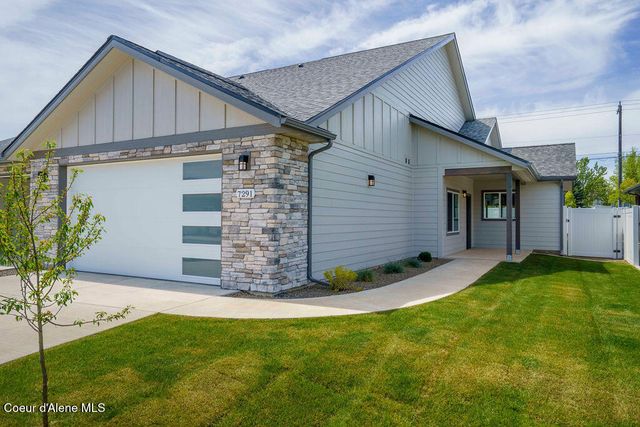7379 N Breaux Drive, Coeur d'Alene, ID 83815 property photo