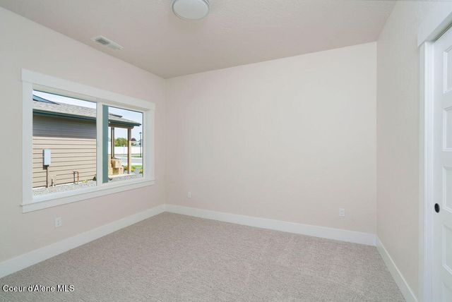 7379 N Breaux Drive, Coeur D'alene, ID 83815