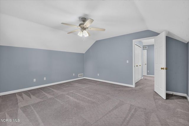7333 Apache Trail, Holland, OH 43528