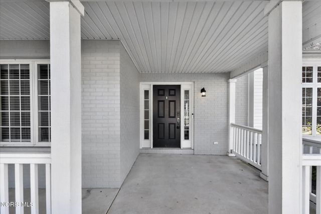 7333 Apache Trail, Holland, OH 43528