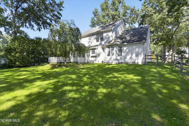 7333 Apache Trail, Holland, OH 43528