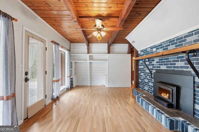 932 Camp Mikell Road, Toccoa, GA 30577