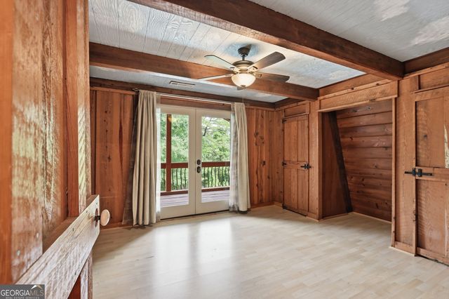 932 Camp Mikell Road, Toccoa, GA 30577