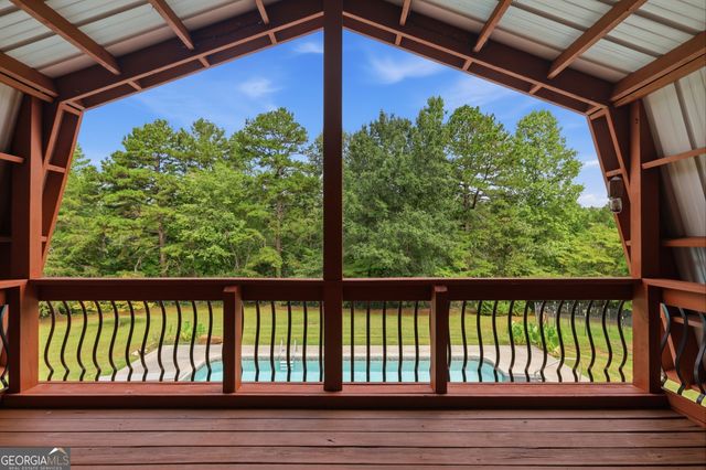 932 Camp Mikell Road, Toccoa, GA 30577
