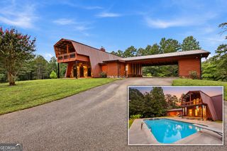 932 Camp Mikell Road, Toccoa, GA 30577