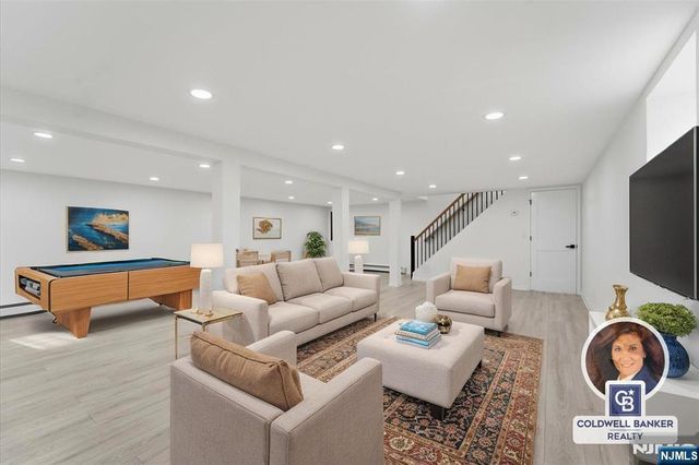 41 High Street, Nutley, NJ 07110