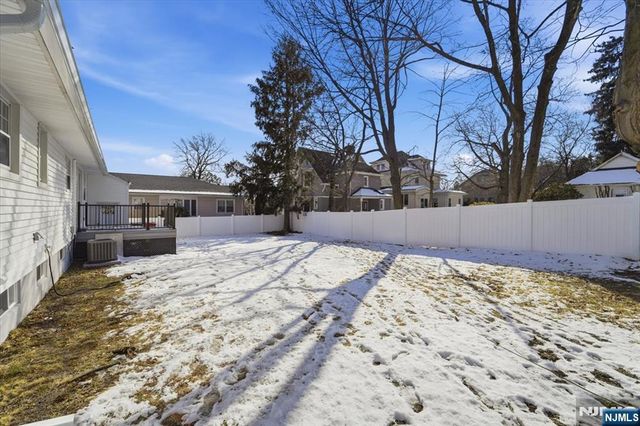 41 High Street, Nutley, NJ 07110