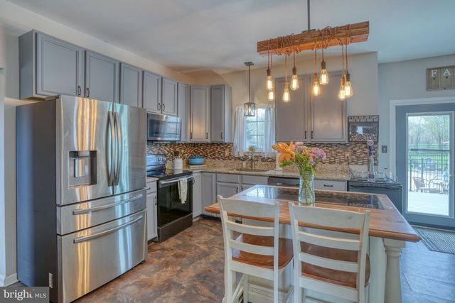 207 OLIVINE CIR, Townsend, DE 19734