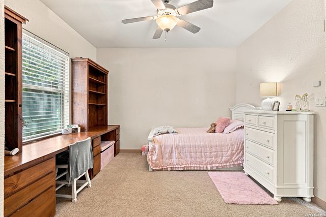 2 Trophy, New Braunfels, TX 78132