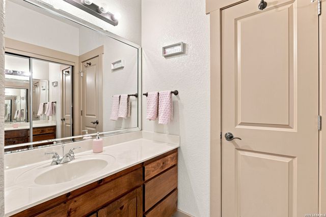 2 Trophy, New Braunfels, TX 78132