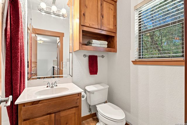 2 Trophy, New Braunfels, TX 78132