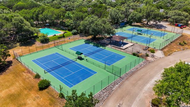 2 Trophy, New Braunfels, TX 78132