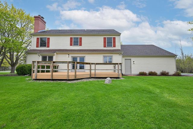 11415 N Lake Shore DRIVE, Mequon, WI 53092