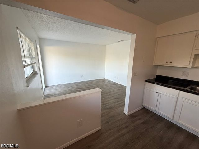2708 Broadway 7, Fort Myers, FL 33901