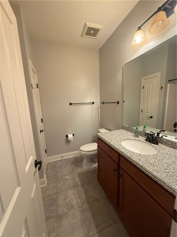 142 Cobblestone Dr, Ohio Twp, PA 15237