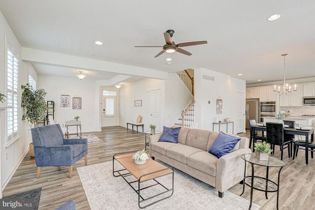 738 ANGELOU AVE, Middletown, DE 19709