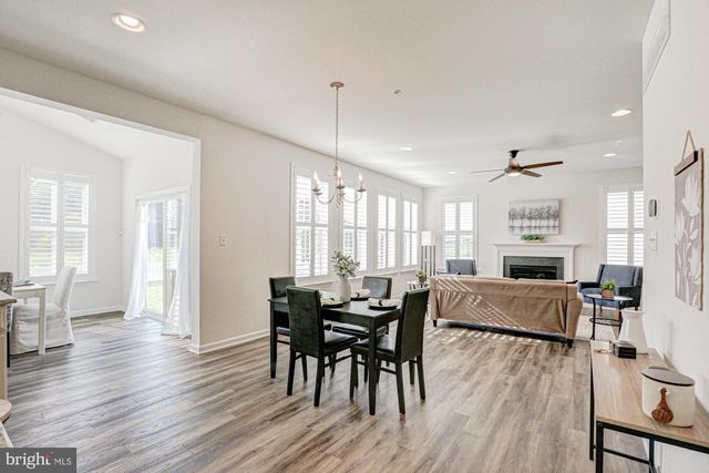 738 ANGELOU AVE, Middletown, DE 19709