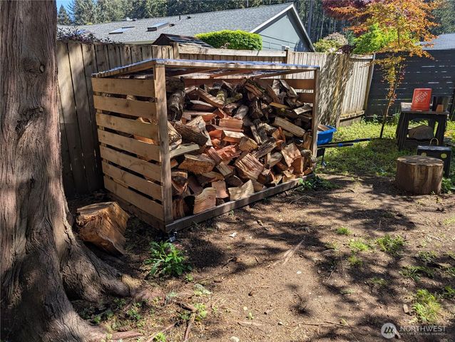 5808 Woodlake Drive W, University Place, WA 98467