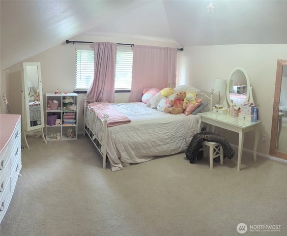 5808 Woodlake Drive W, University Place, WA 98467