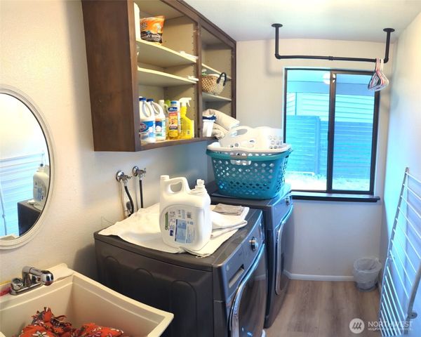 5808 Woodlake Drive W, University Place, WA 98467