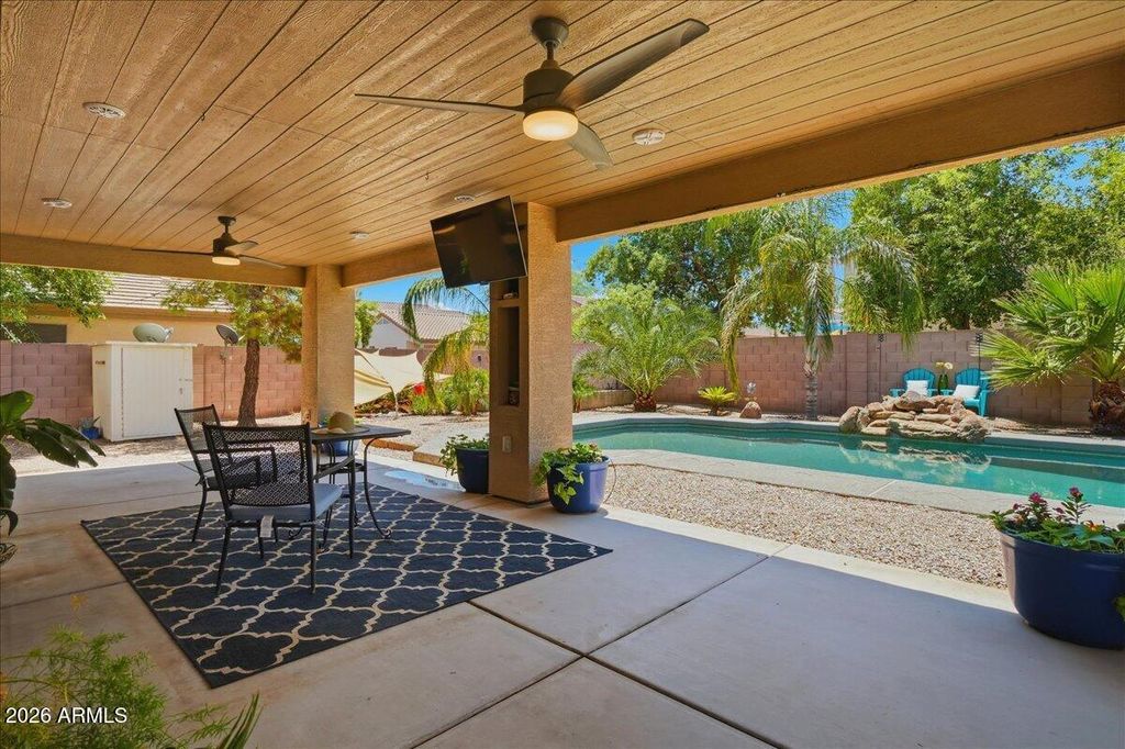 2469 W HAYDEN PEAK Drive, San Tan Valley, AZ 85144 — exterior