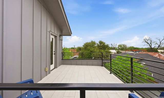 108 Dowdy, San Antonio, TX 78204