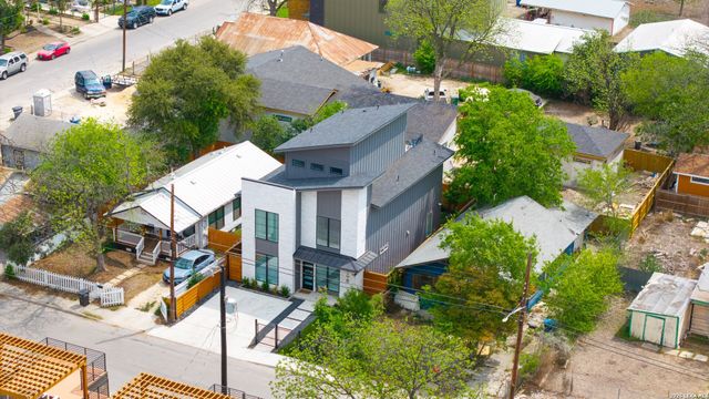 108 Dowdy, San Antonio, TX 78204