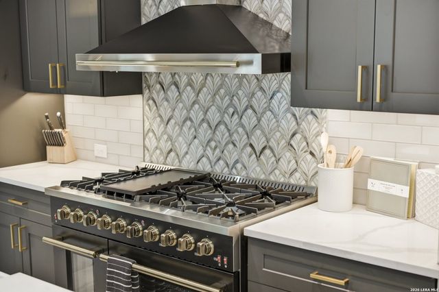 108 Dowdy, San Antonio, TX 78204