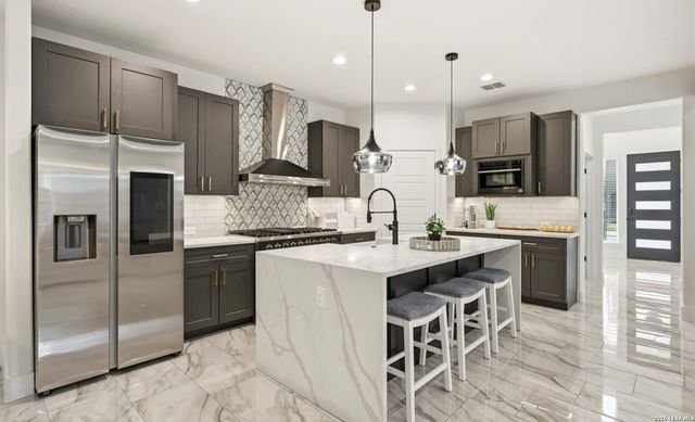 108 Dowdy, San Antonio, TX 78204