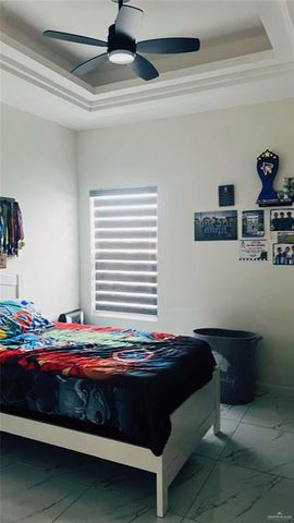 210 N Veterans Avenue, Edinburg, TX 78541