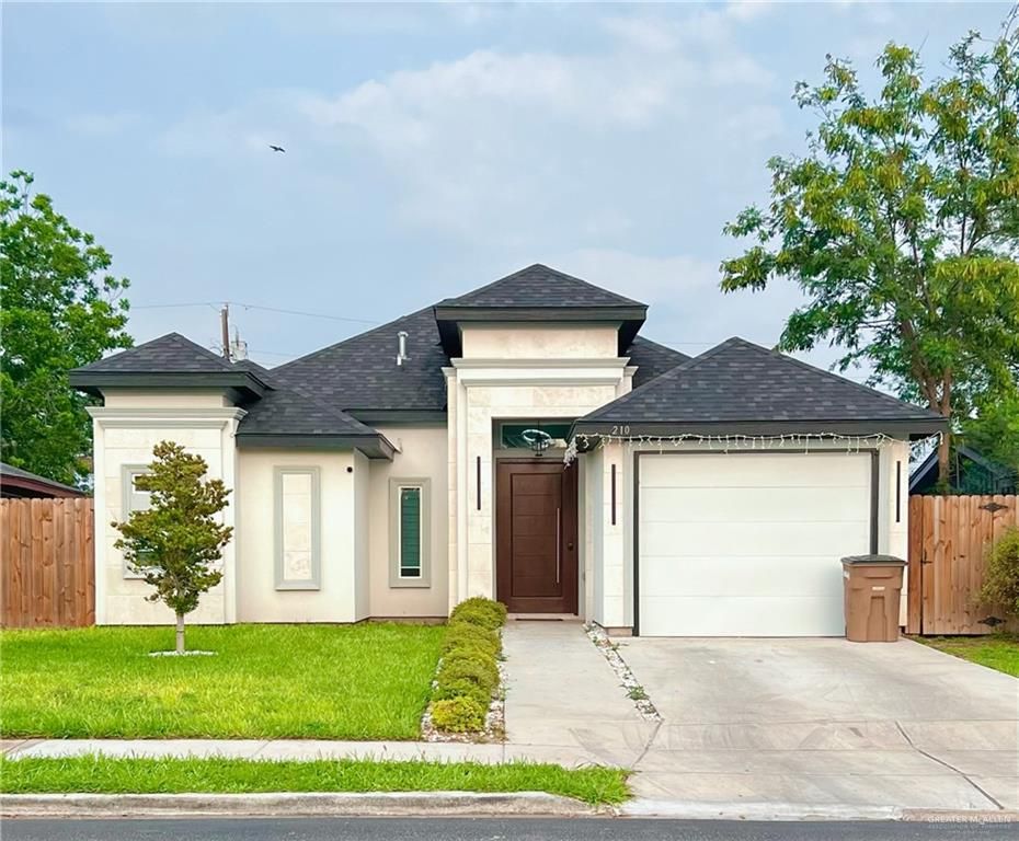 210 N Veterans Avenue, Edinburg, TX 78541