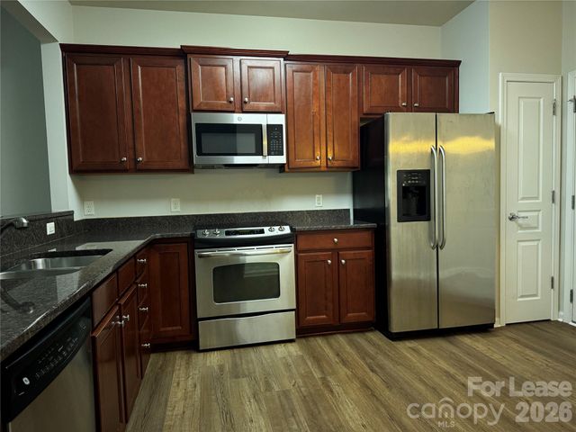 11342 Cedar Walk Lane, Charlotte, NC 28277