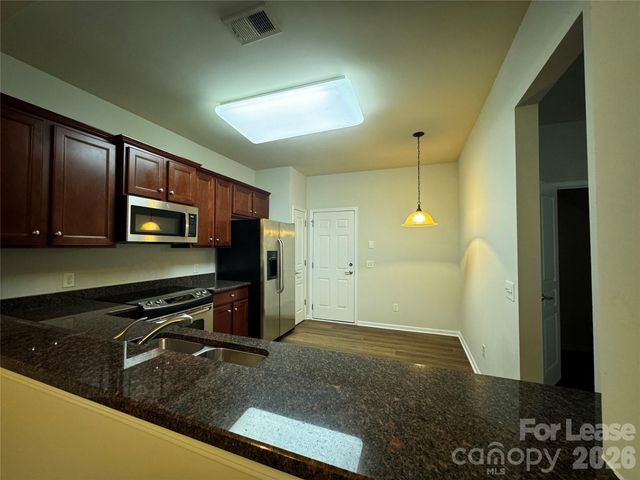 11342 Cedar Walk Lane, Charlotte, NC 28277