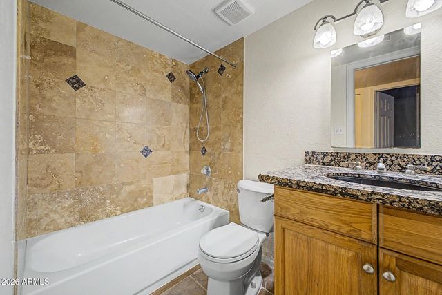 8113 E GLENROSA Avenue, Scottsdale, AZ 85251