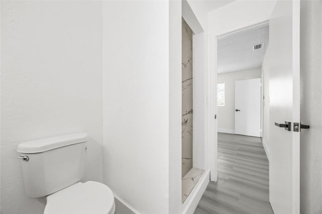 1380 W 31st Street, Riviera Beach, FL 33404