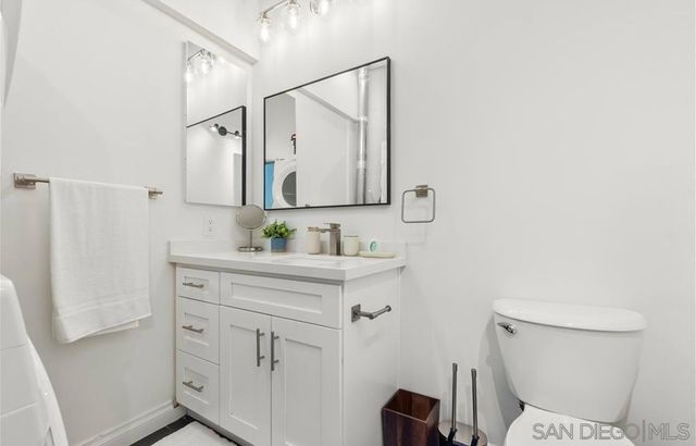 420 S San Pedro 102, Los Angeles, CA 90013