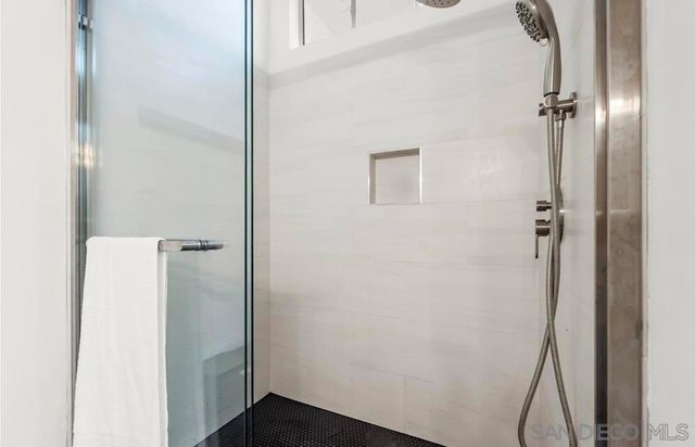 420 S San Pedro 102, Los Angeles, CA 90013