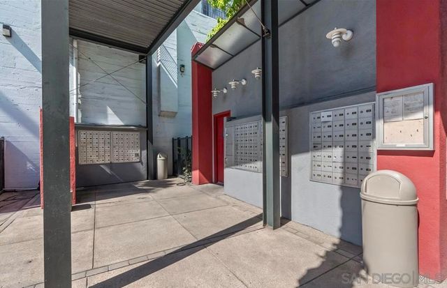 420 S San Pedro 102, Los Angeles, CA 90013