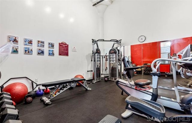 420 S San Pedro 102, Los Angeles, CA 90013