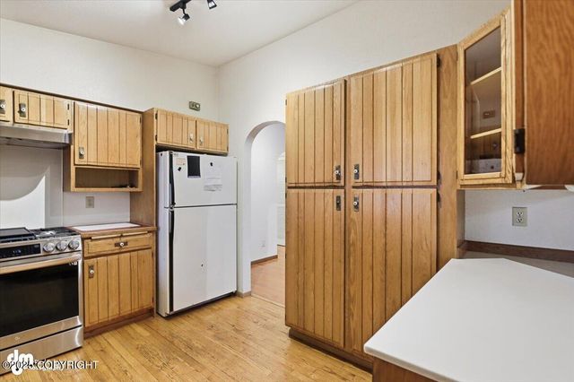 3421 Cottonwood Street, Anchorage, AK 99508