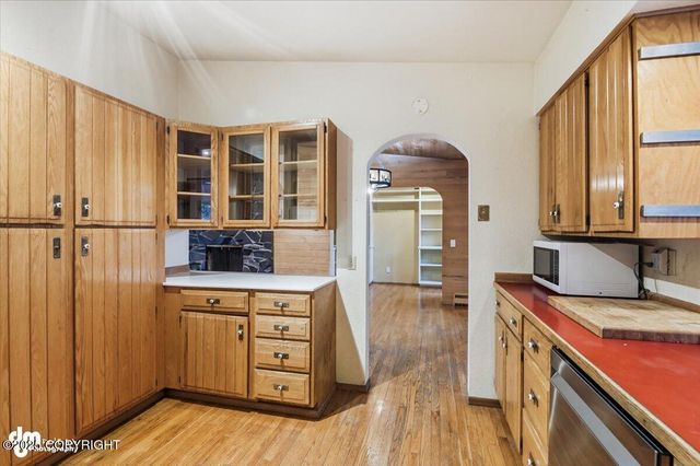 3421 Cottonwood Street, Anchorage, AK 99508