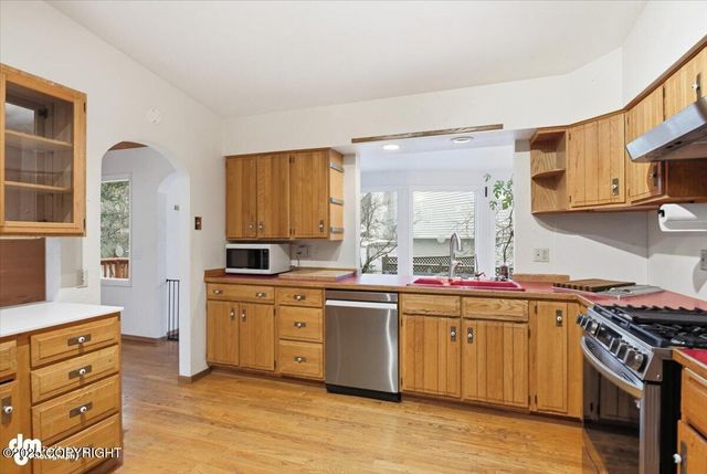 3421 Cottonwood Street, Anchorage, AK 99508