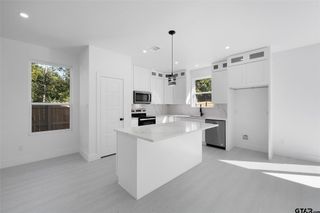 309 W Beckham Street, Sulphur Springs, TX 75482