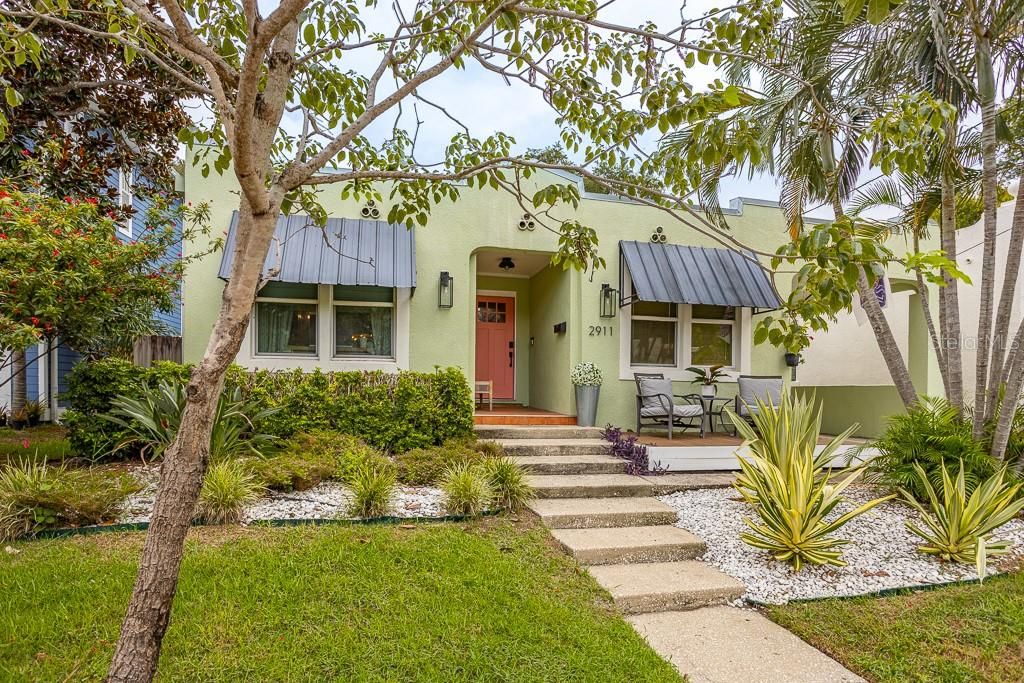 Image 4 of property listing at 2911 W SAN NICHOLAS STREET, Tampa, FL 33629
