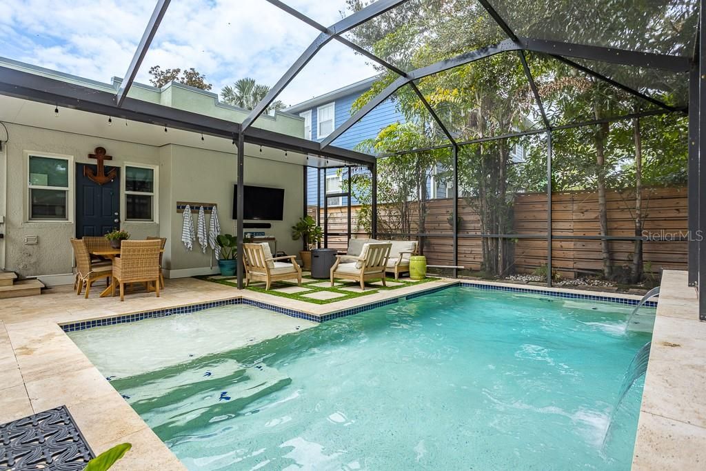 Image 32 of property listing at 2911 W SAN NICHOLAS STREET, Tampa, FL 33629